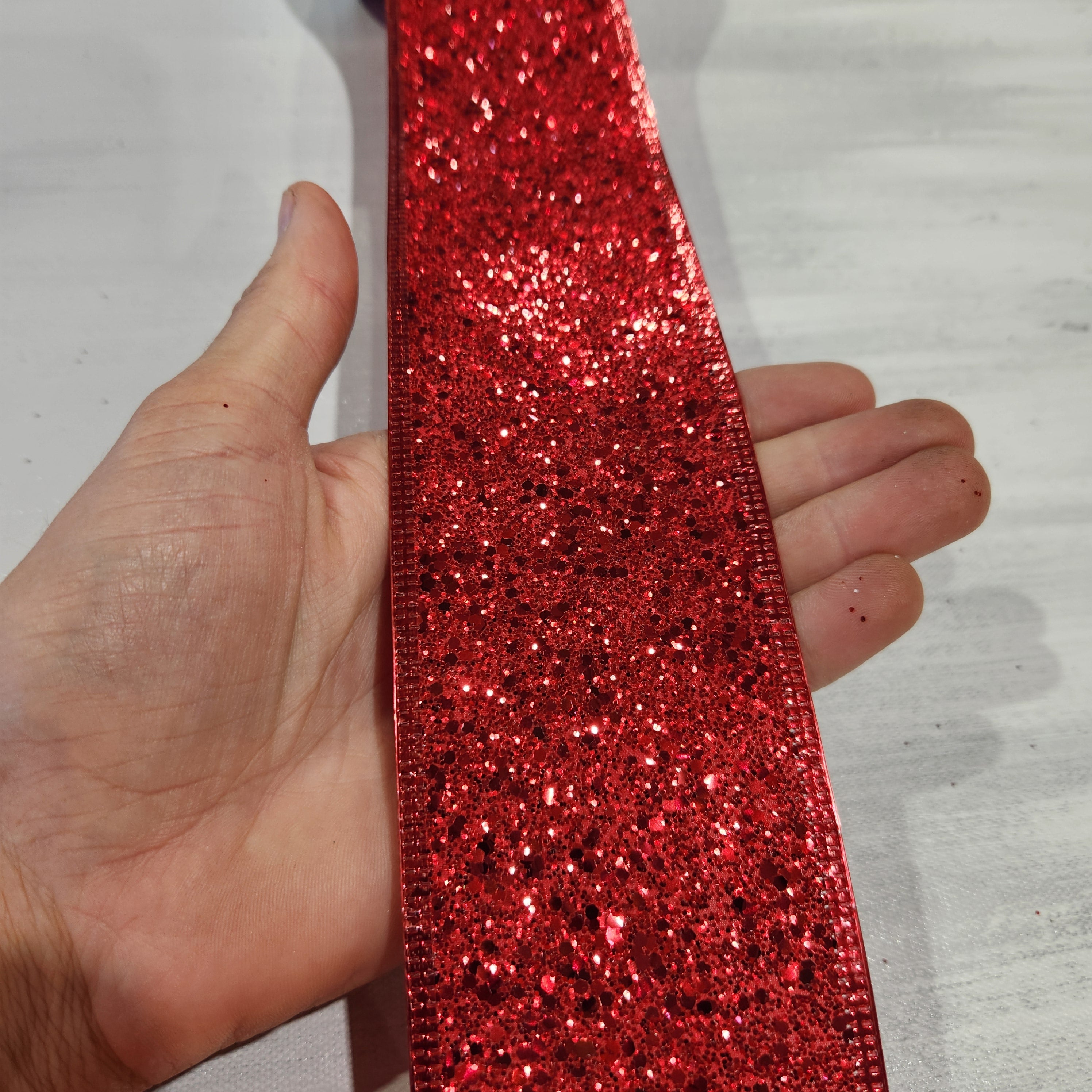 Ruban brillant rouge 2.5" x 30'