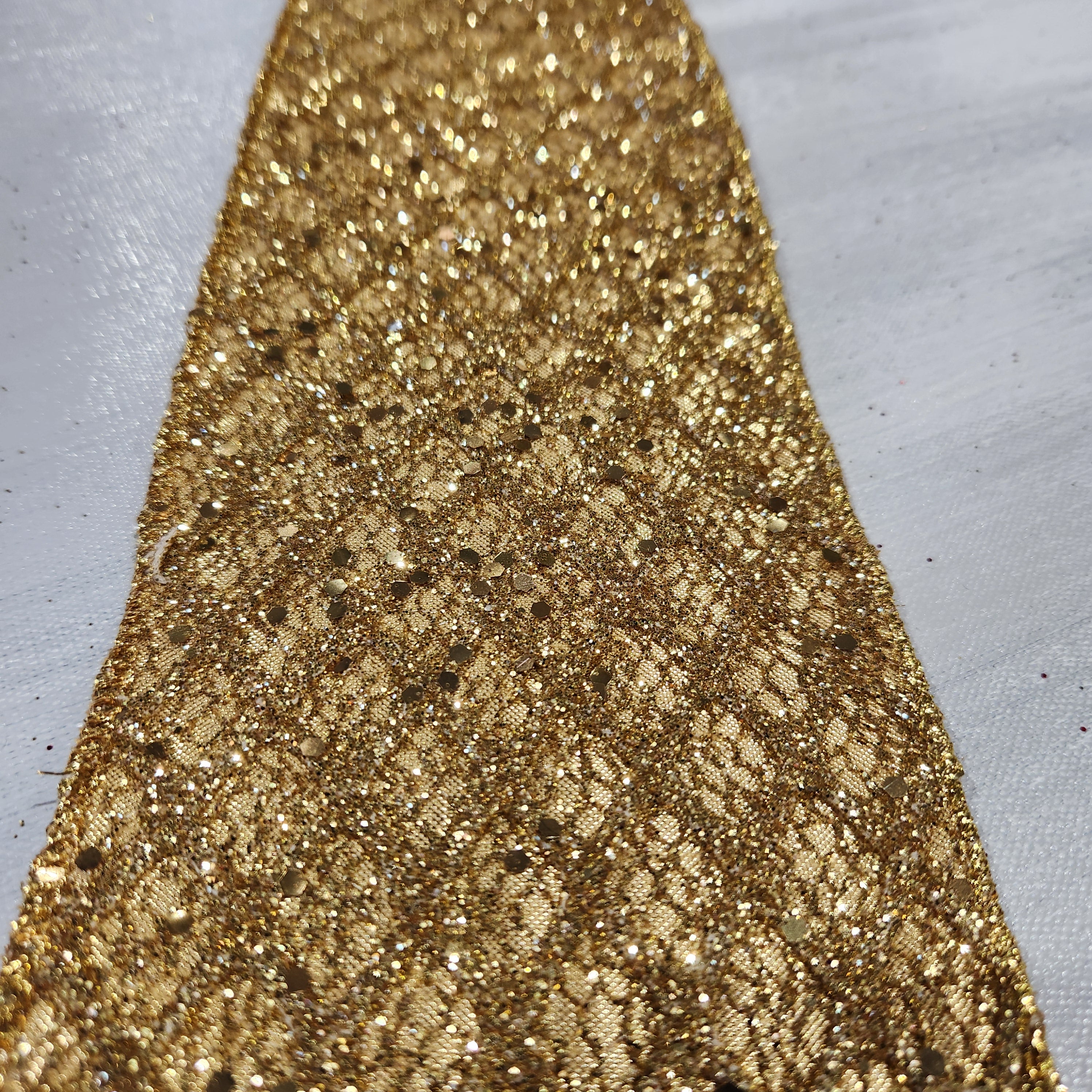 Ruban diamant doré 4" x 30'