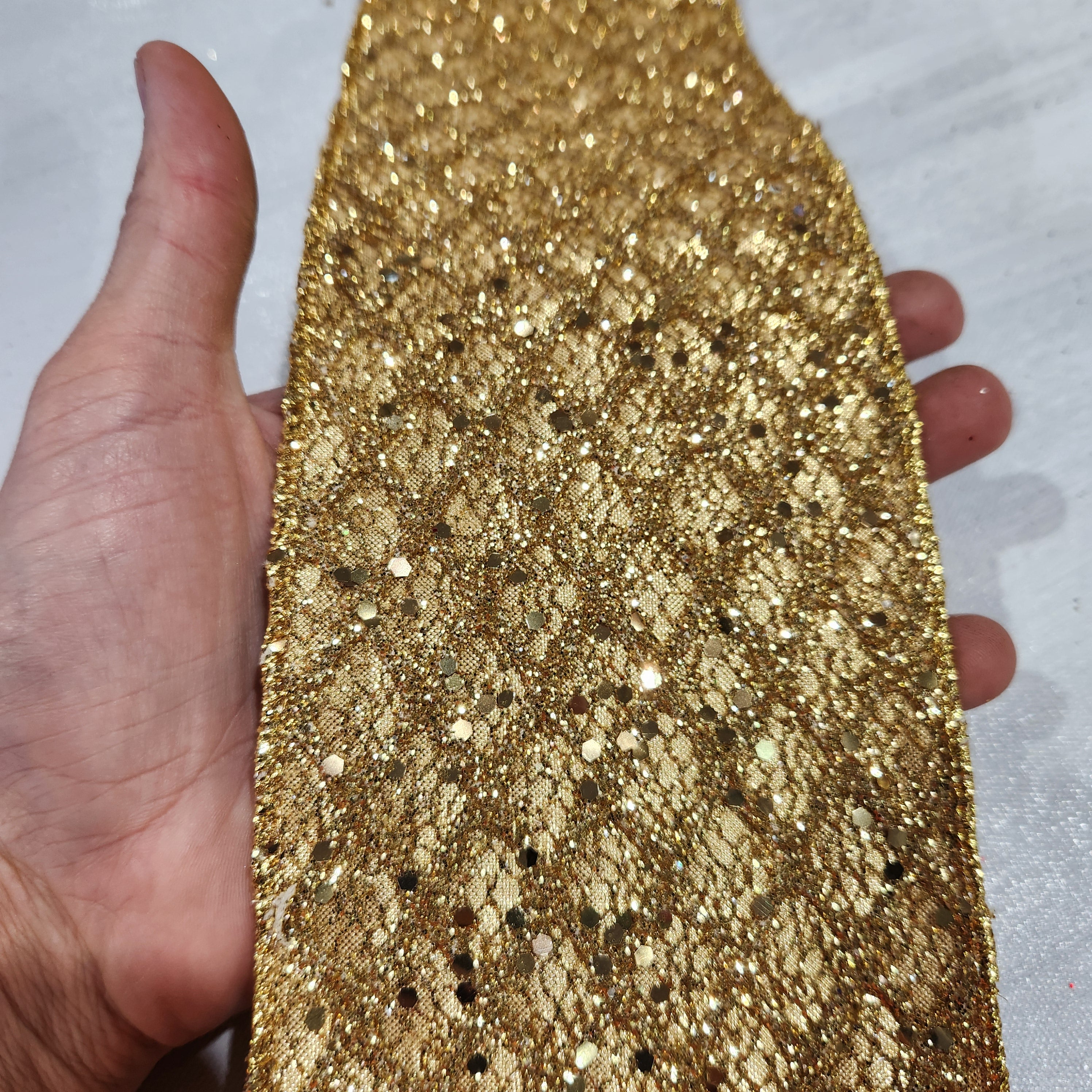 Ruban diamant doré 4" x 30'