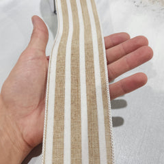 Ruban lin rayé cabane blanc enneigé 2,5" x 30'