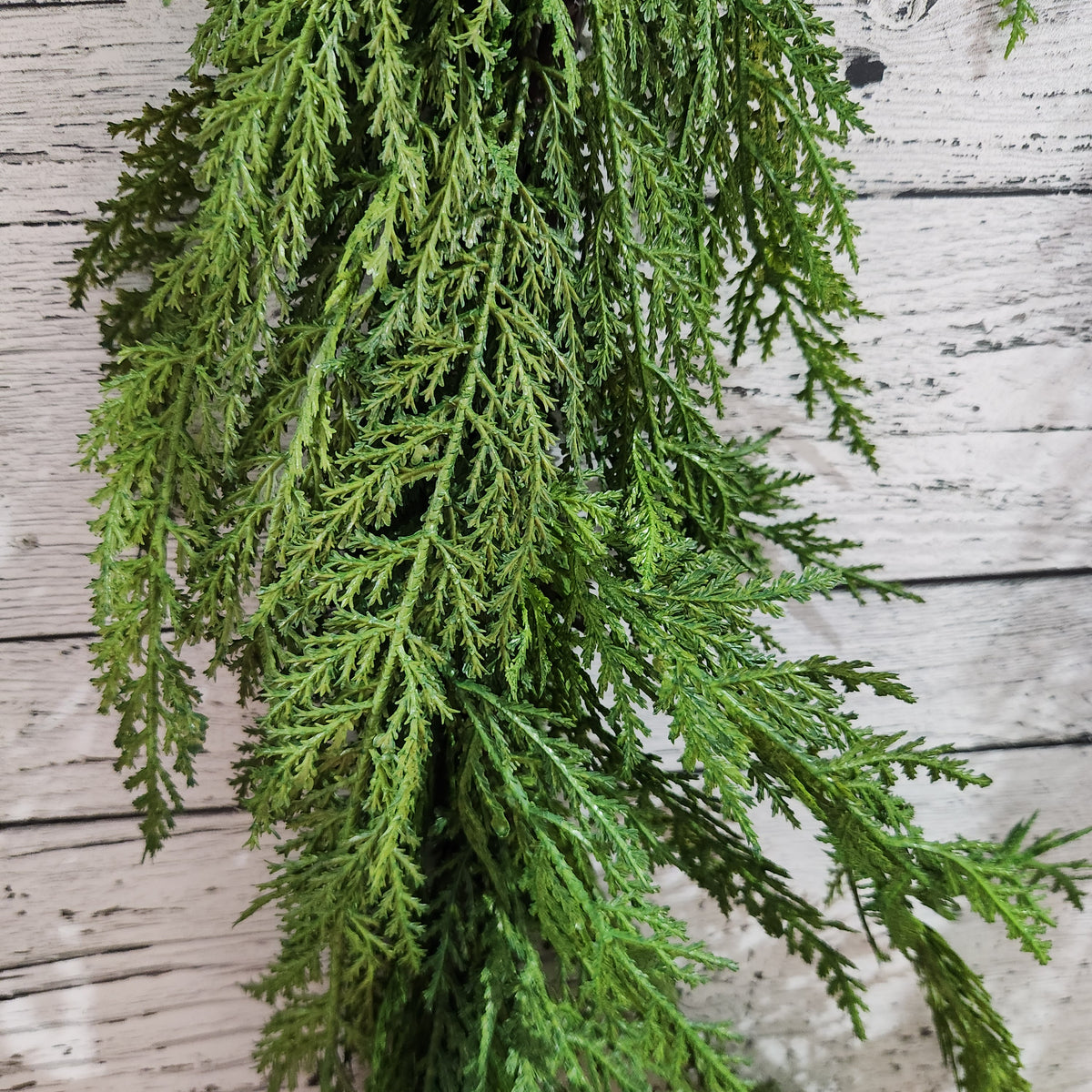 Green Sweet Cedar Garland