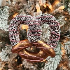 Pretzel 10.2" x 2.5" x 4.25"