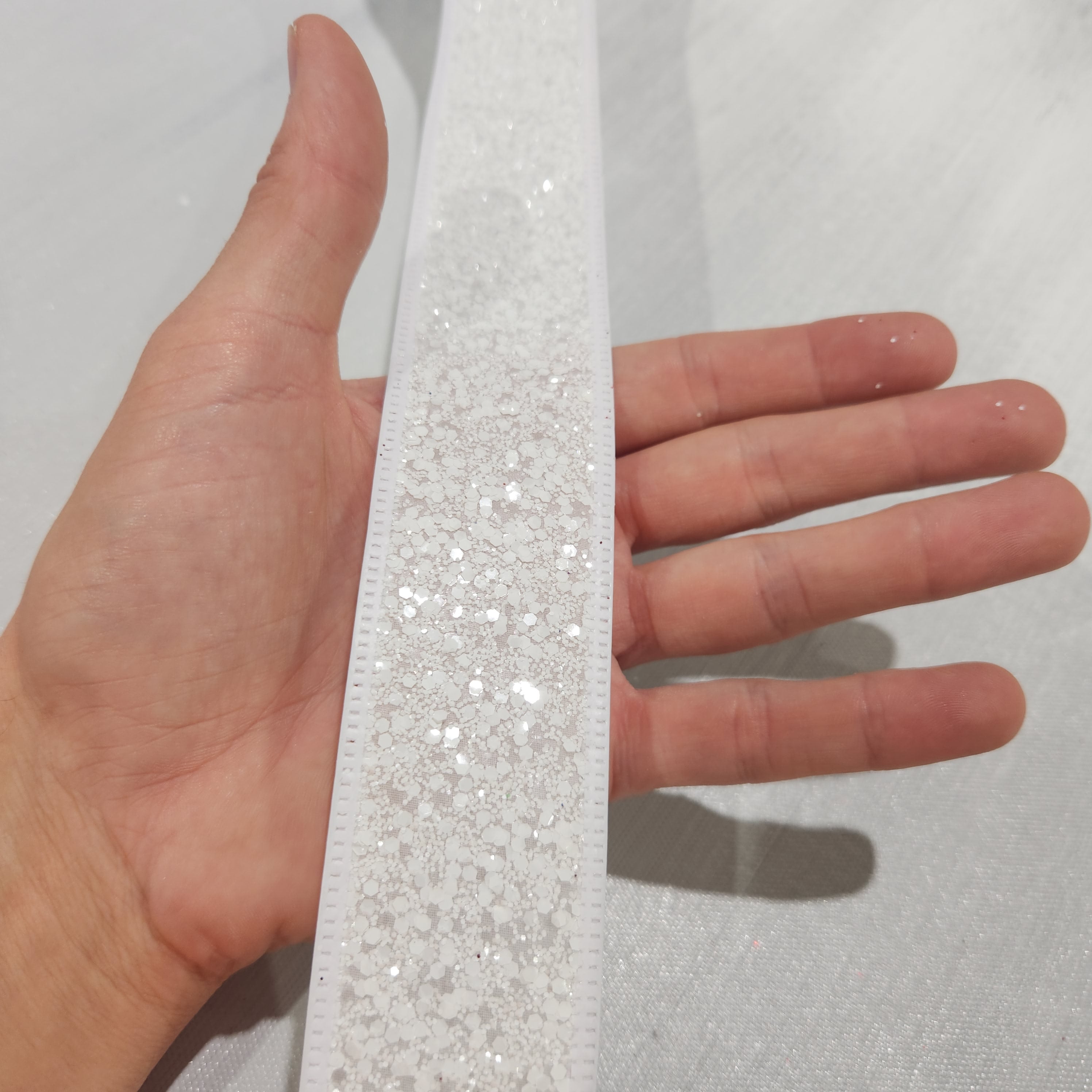 Ruban super brillant pur blanc 1,5" x 30'