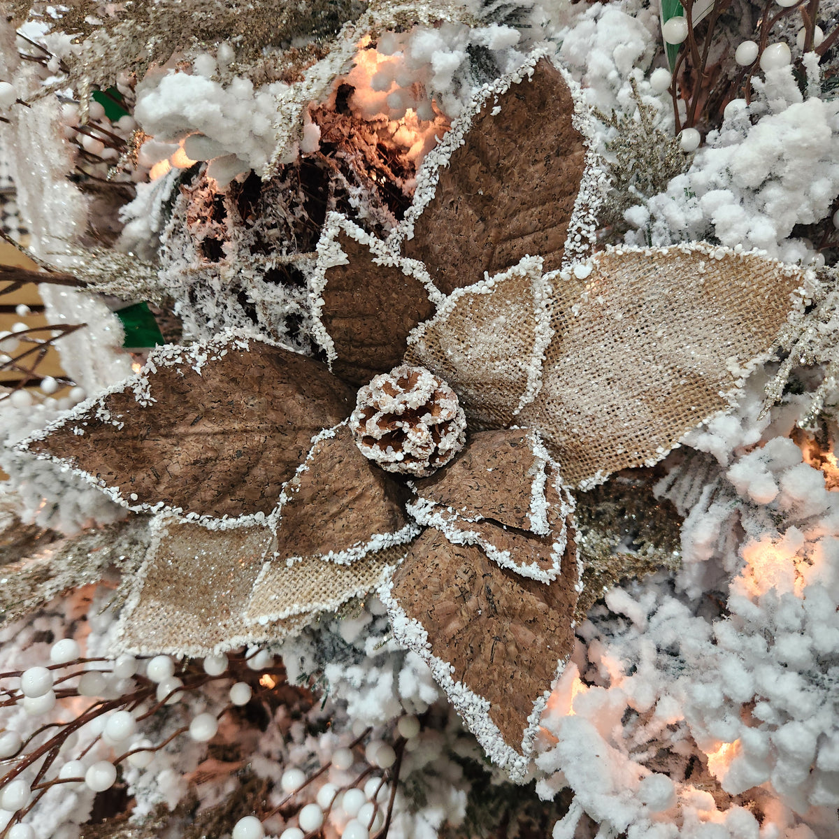 Cork and natural poinsettia stem 22" 