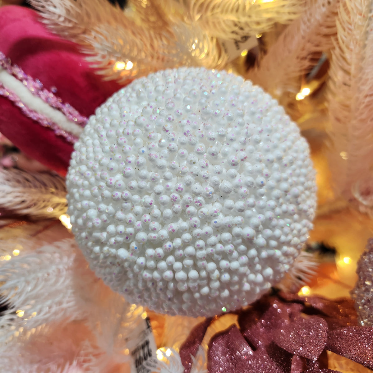 White Berry Ball 4.75"