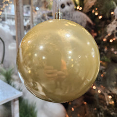 2 Seamless Gold Plastic Balls, 4.7"