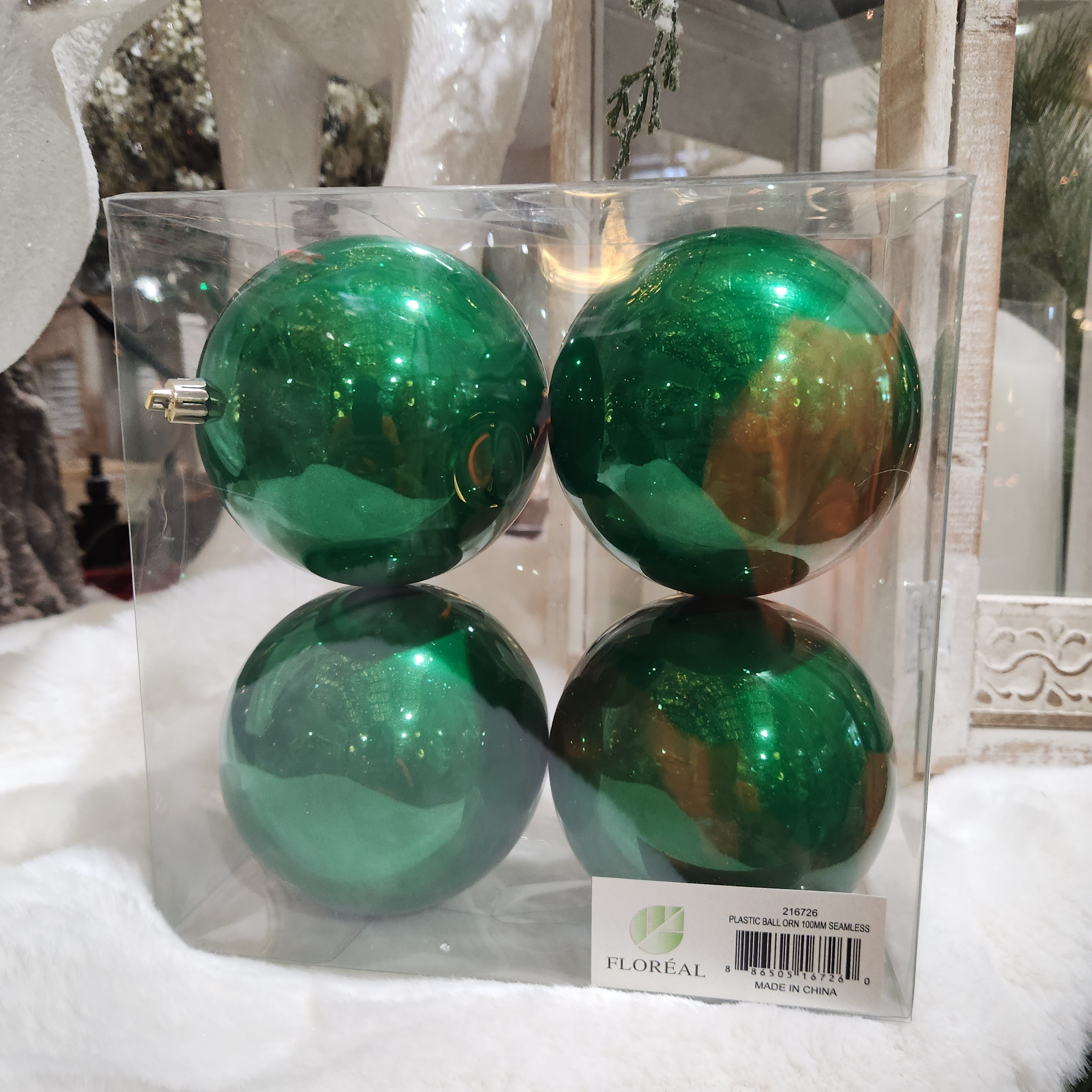 4 green plastic balls without joint 4"